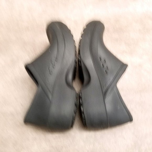 Shoes For Crews Womens Black Slip On Cobalt Loafer Slip and Oil Resistant Work - Picture 8 of 10